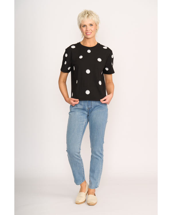MEMO BEADED TEE