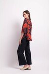 FOIL SCOOP HEM TOP