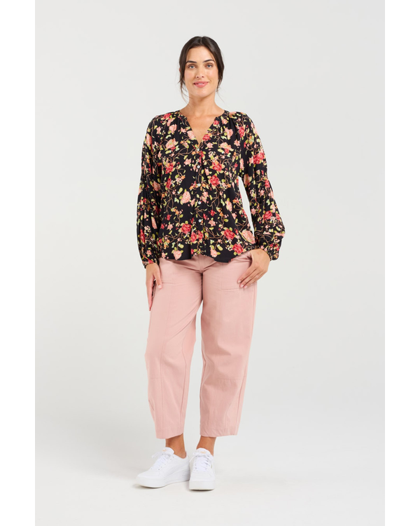 BLACKSTONE SHIRRED SLEEVE TOP