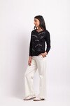 OH THREE EMBROIDERY SWEATER