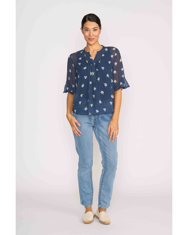 MEMO ROMANTIC SHIRT