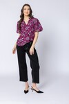 SEEKING LOLA TREASURE TOP