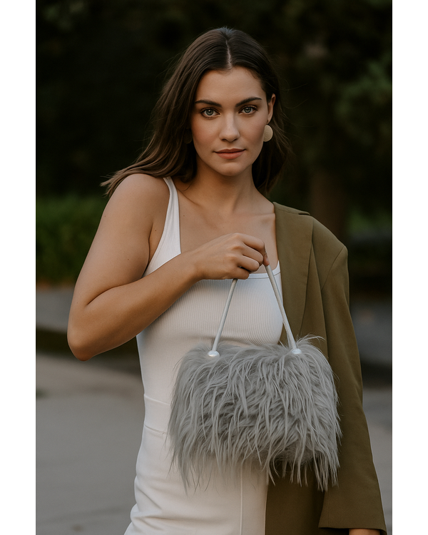 FLUFFY BAG