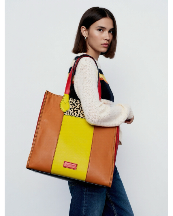 SORUKA GISELLE SHOULDER BAG