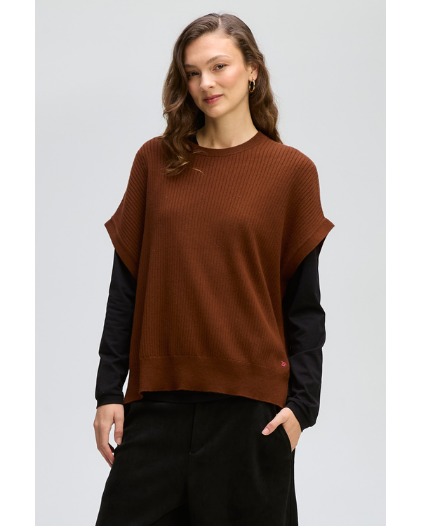 ZAKET & PLOVER SLEEVELESS CREW