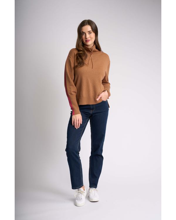 OH THREE FUNNEL NECK JUMPER