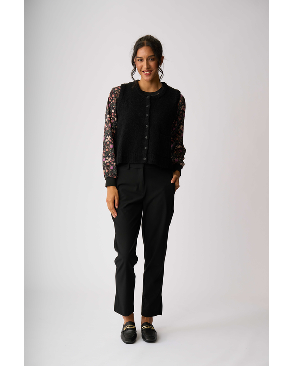 OH THREE RIB BUTTON VEST