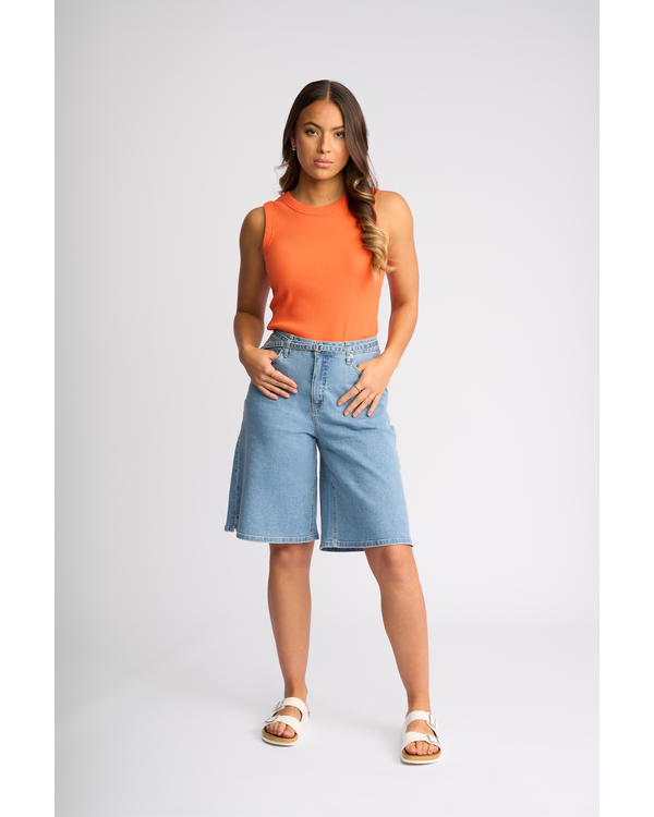 KNEWE ZURI SHORT